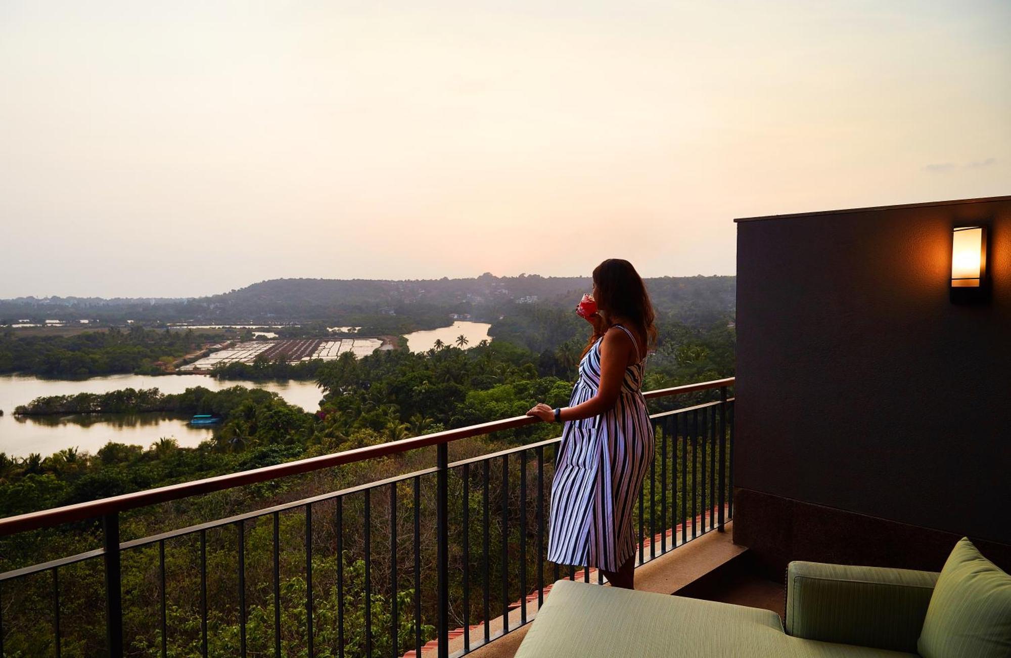 Hilton Goa Resort Candolim Exterior photo