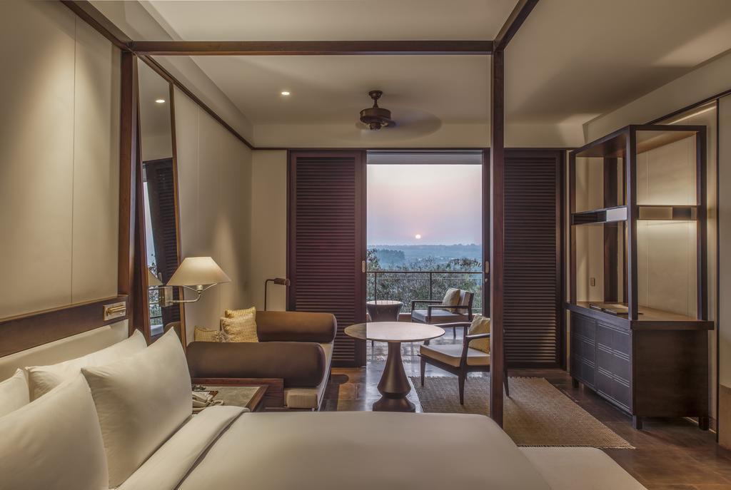 Hilton Goa Resort Candolim Exterior photo